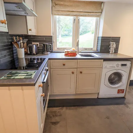 Holiday home Dove Tail Barn